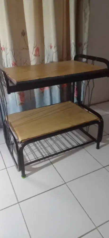 Meja tv Rak tv besi