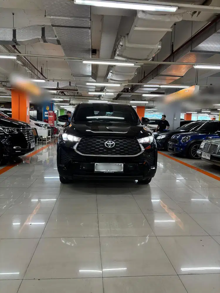 Innova Zenix G Hybrid Matic 2024