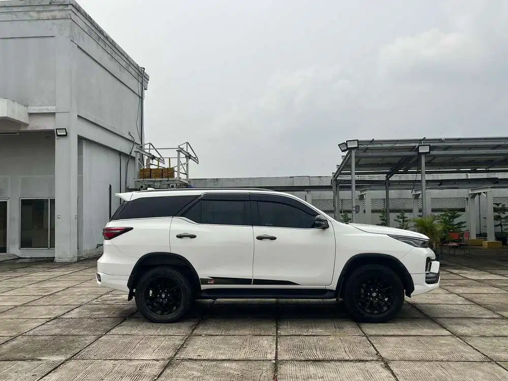 DP 0 ] FORTUNER VRZ GR 2.8 DIESEL 2022