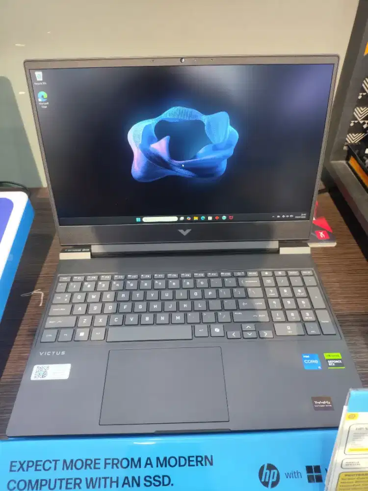 HP VICTUS 15 AF2666TX I5 13420H RTX3050 6GB/ 16GB 512GB W11+OHS