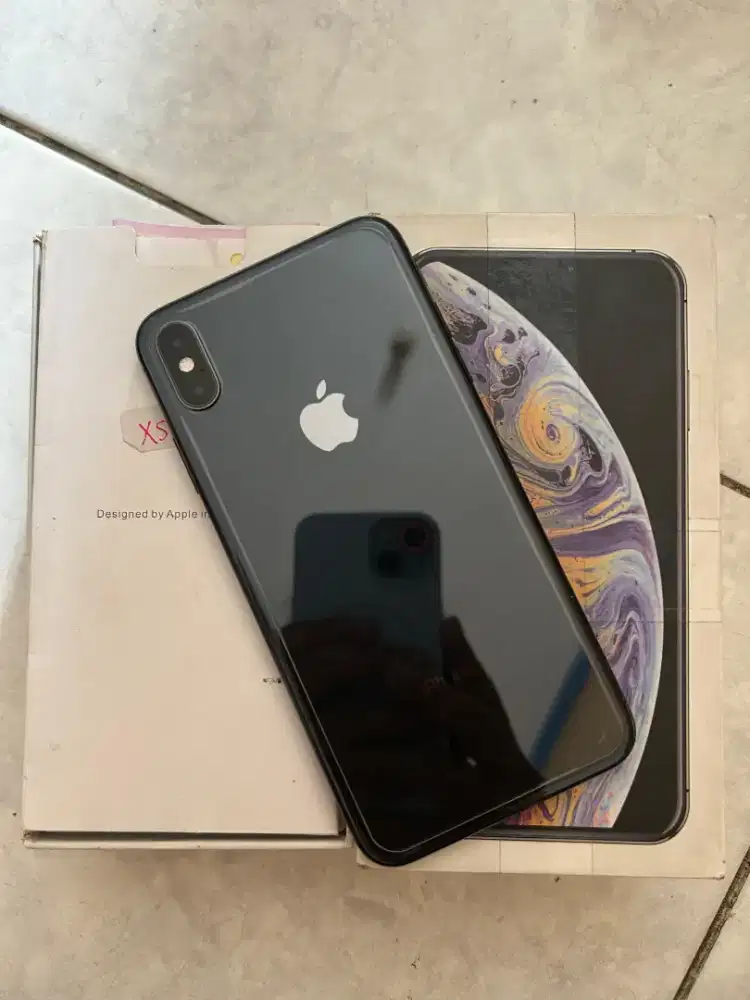 apple xs max 64gb