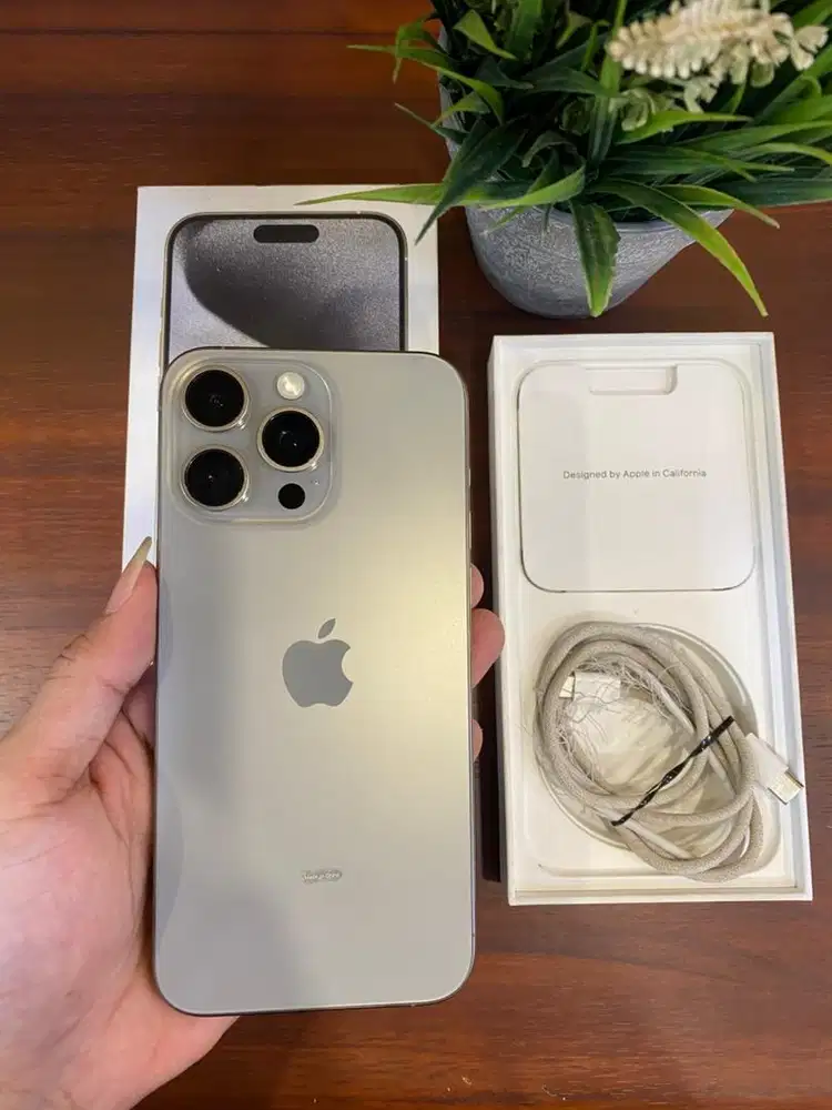 iPhone 15 Pro Max 256GB Natural Titanium iBox