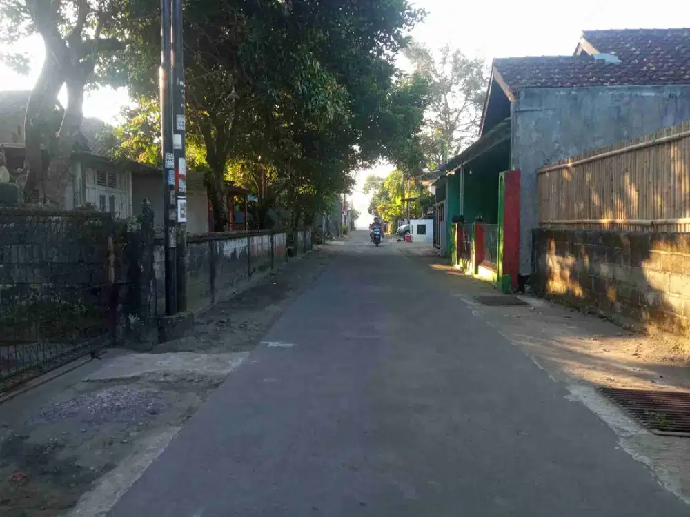 JUAL LAHAN PEKARANGAN DEKAT STADION MAGUWOHARJO
