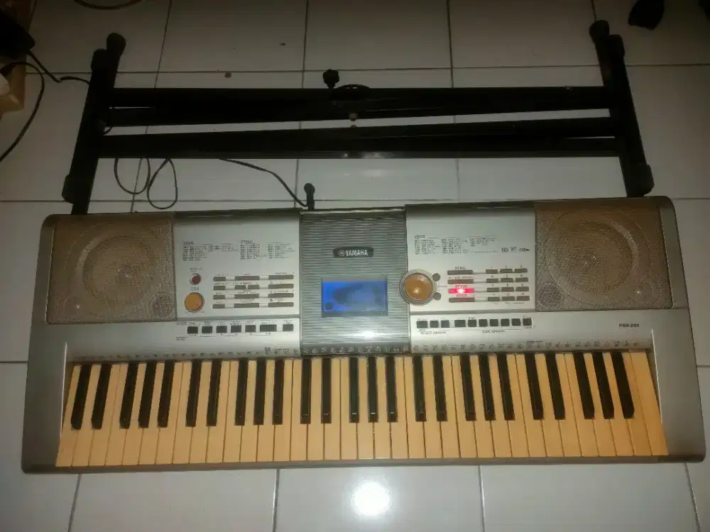 Yamaha Keyboard PSR-295