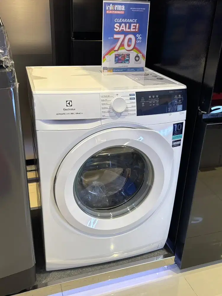mesin cuci electrolux front loading 8KG