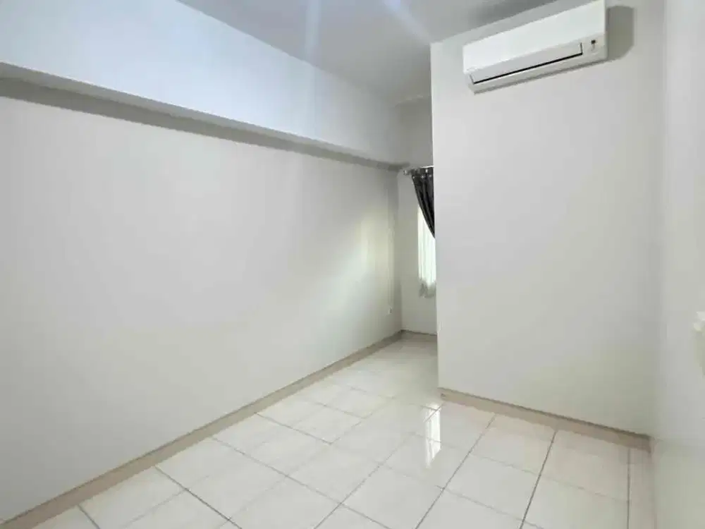 Dijual Apartemen Springlake Summarecon Bekasi Lantai 1 akses Parkiran