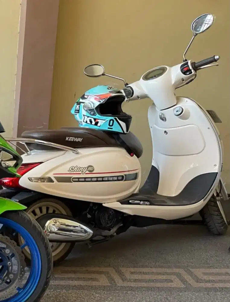 Benelli Keeway Shiny 150