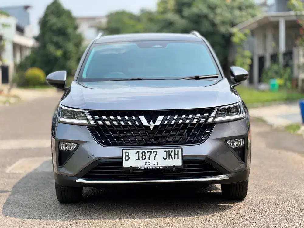 Wuling Alvez Ex Sunroof AT 2025 ABU ABU - VERY LOW KM  - ISTIMEWA