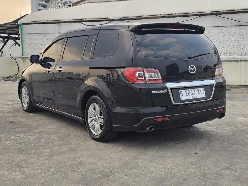Mazda 8 2011/2012 2.3 A/T istimewa