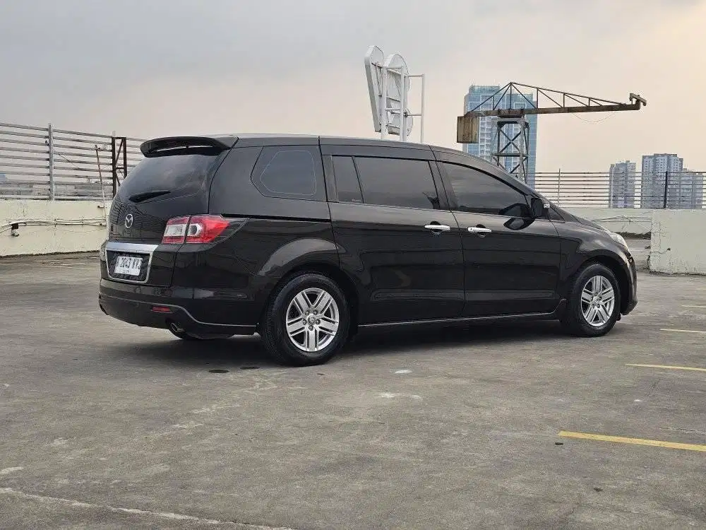 Mazda 8 2011/2012 2.3 A/T istimewa