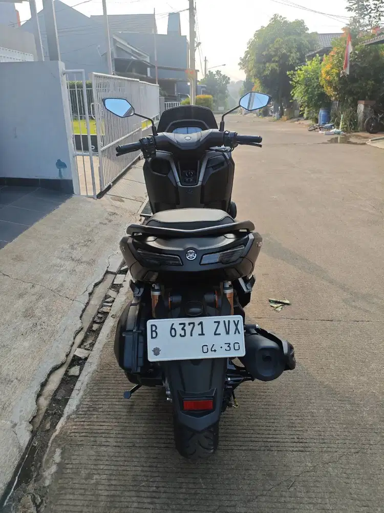 NMAX TECH MAX GRESS BANGET
