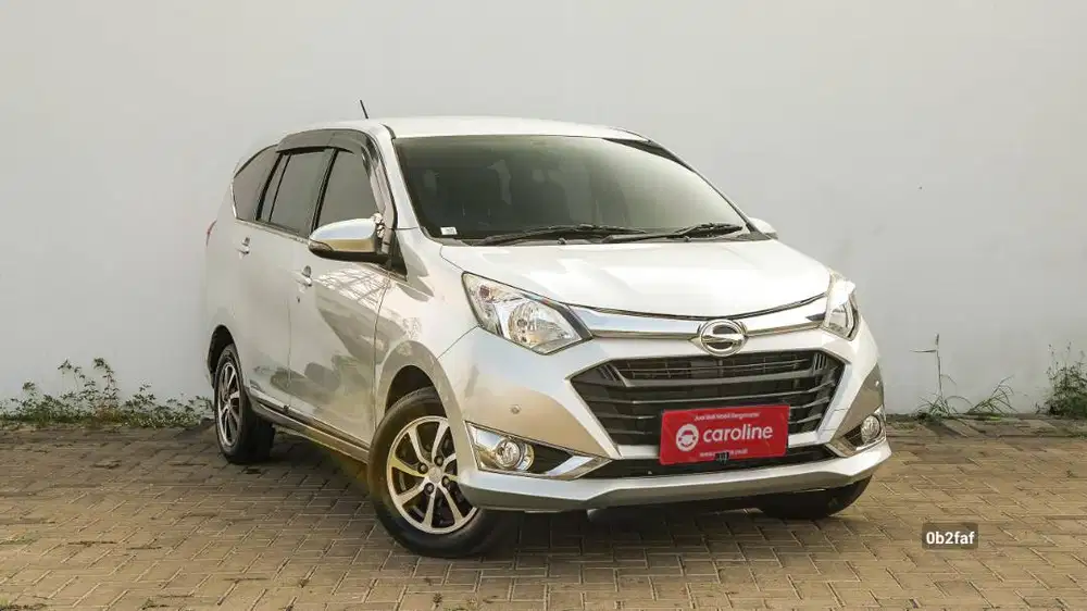 DAIHATSU SIGRA R DELUXE 1.2 2019 - MOBIL BERGARANSI DAN IRIT