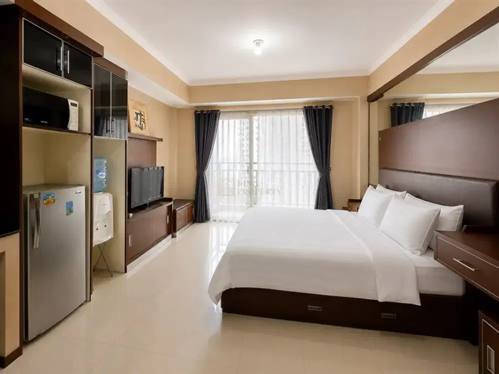 Full Furnished Siap Huni, Disewa Studio Royal Medit RMG Akses Langsung Central Park & Soho Capital, Fasilitas Swimming Pool, Sauna, Squash Court, Gym.