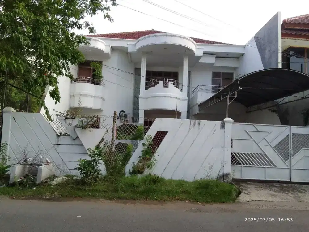 RON.A2476 RUMAH 2 LANTAI MANYAR JAYA SURABAYA KAWASAN NYAMAN SIAP HUNI