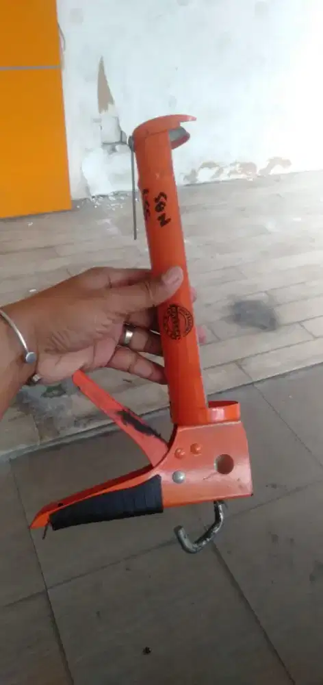 Di jual alat tukang kaca ,tukang alumunium ,alat tukang atap