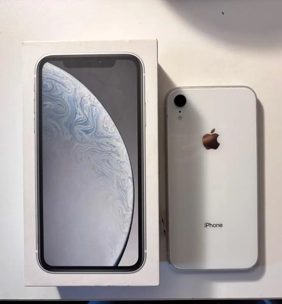 iphone xr white 64gb