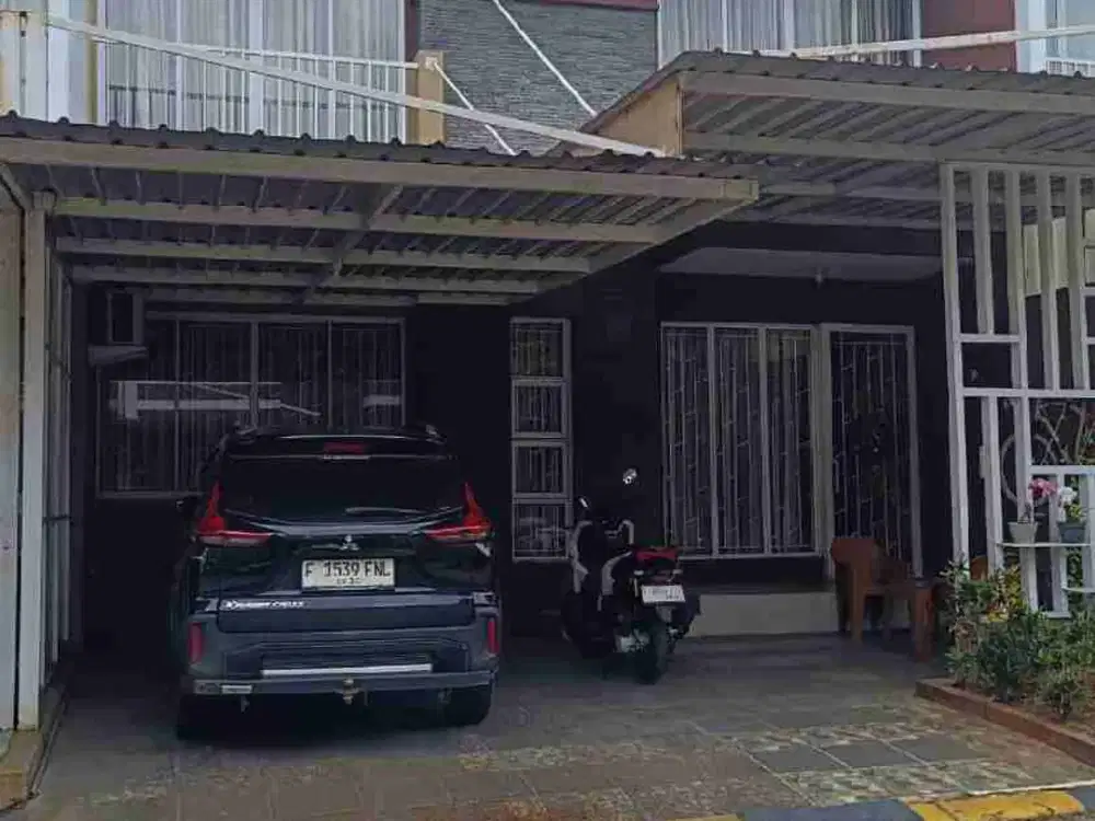 Rumah 2 Lantai Semi Furnished di Cibubur country Cikeas
