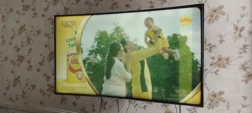 TV Samsung 55 inch curve