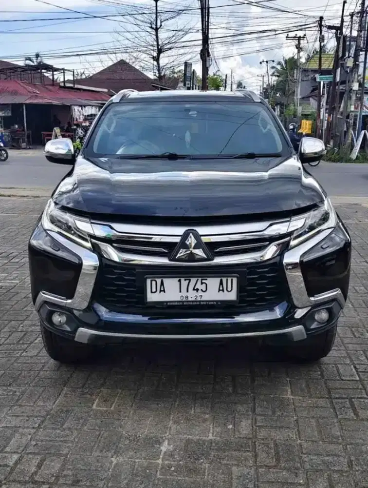 Di jual mobil pajero thn 2017.