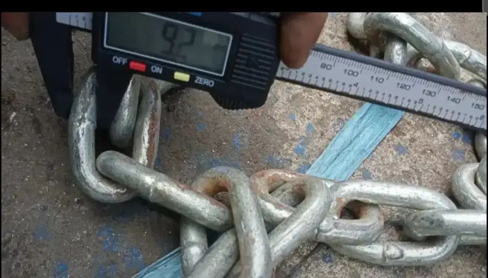 Rantai besi platting putih m10 per 1 meter / iron chain 3/8 putih