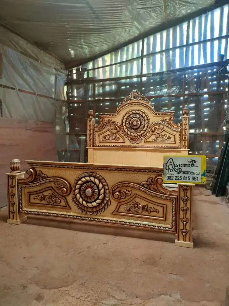 Tempat tidur ukir new full kayu jati