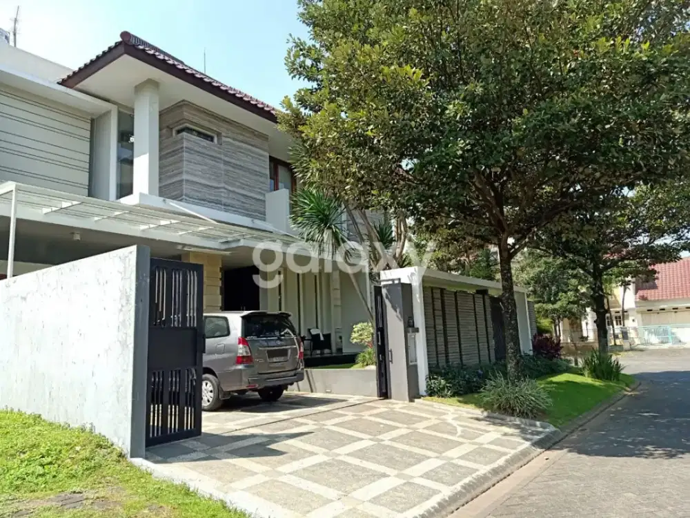 Rumah Mewah Full Furnish Villa Golf Araya Malang GMK02714