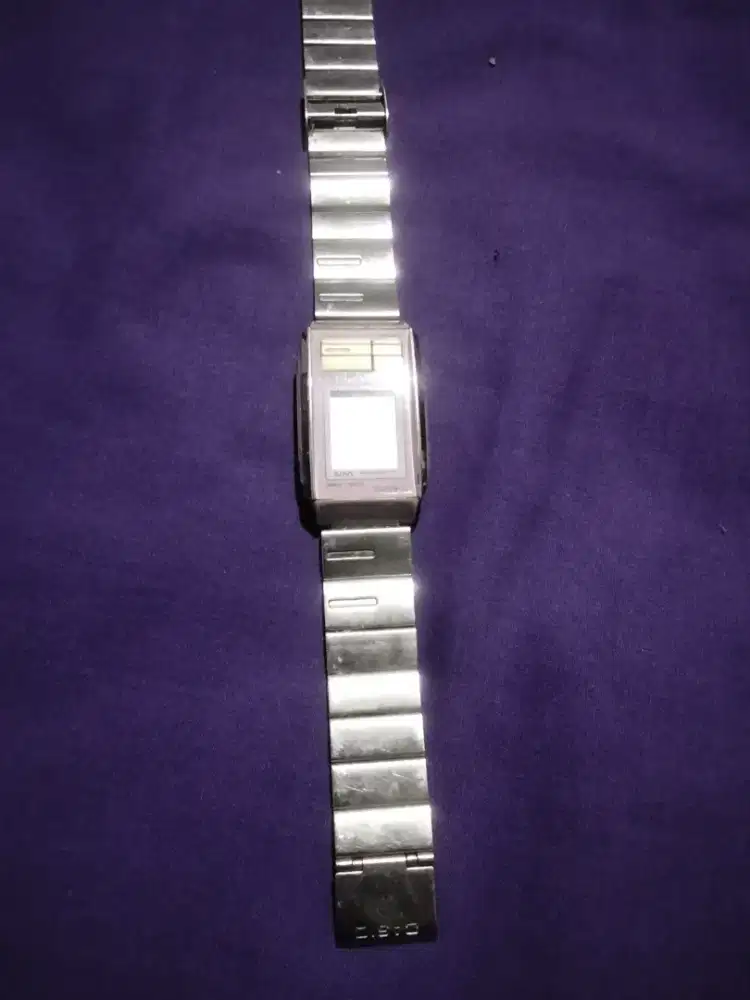 Djual jam tangan merk casio