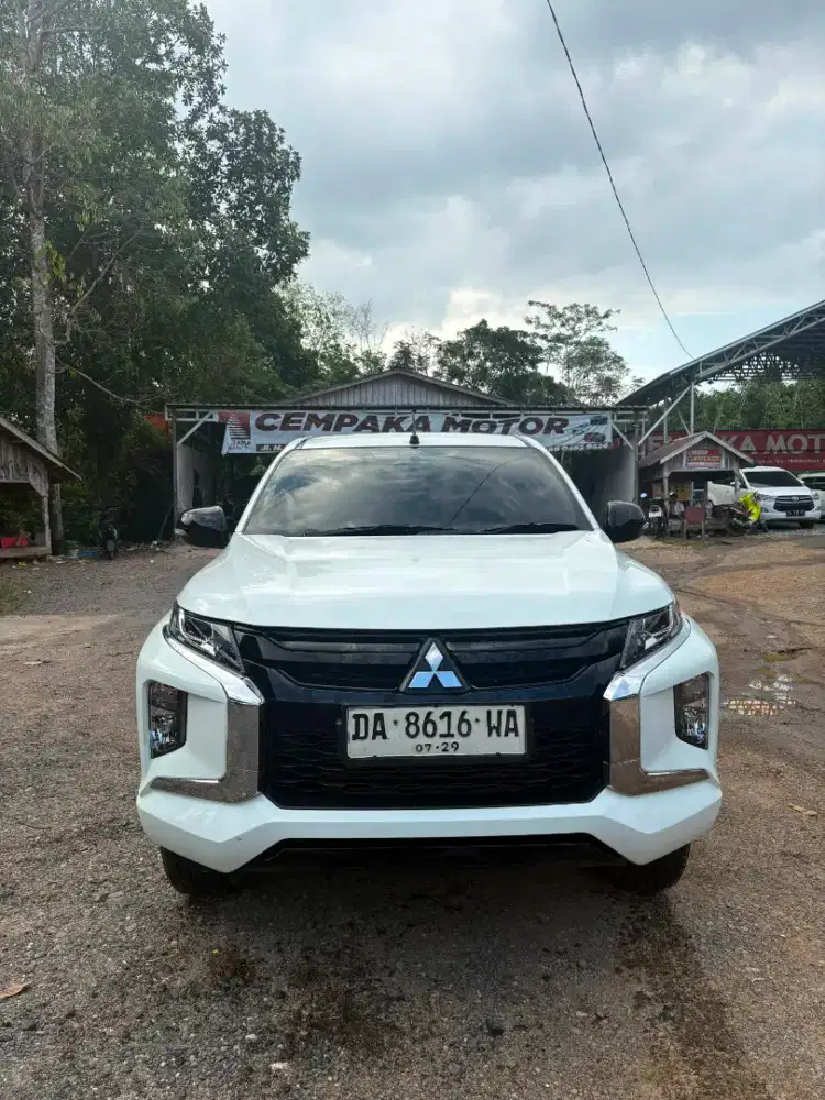Di jual mobil Triton gls thn 2024