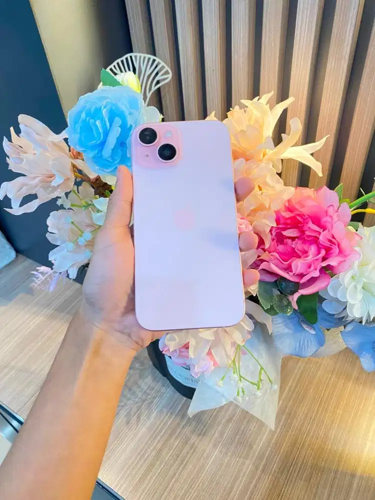 Iphone 15 128gb warna pink ex ibox