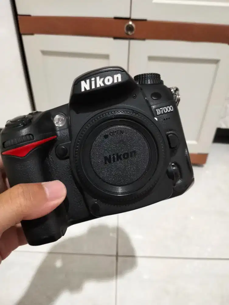NIKON D7000 SC RENDAH 400 JEBRET