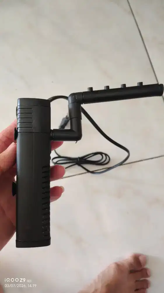 Submersible buat aquarium