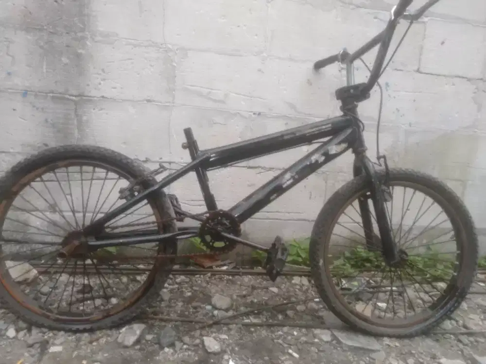 Sepeda BMX ukuran 20murah lokasi central cilebut bogor