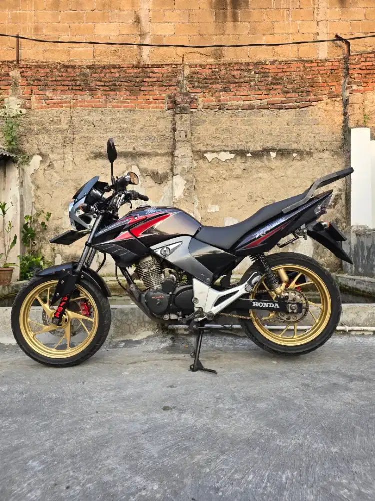 Honda Tiger Revo 2010 Hitam