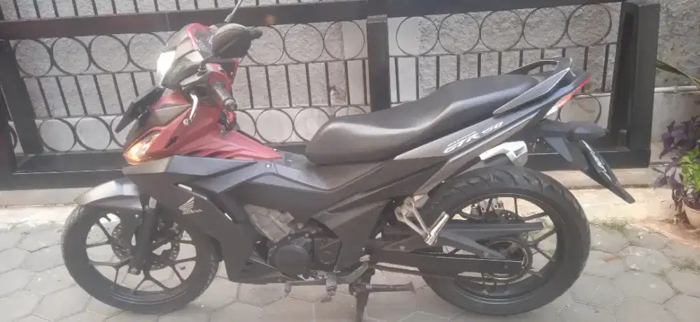 HONDA GTR TAHUN 2016