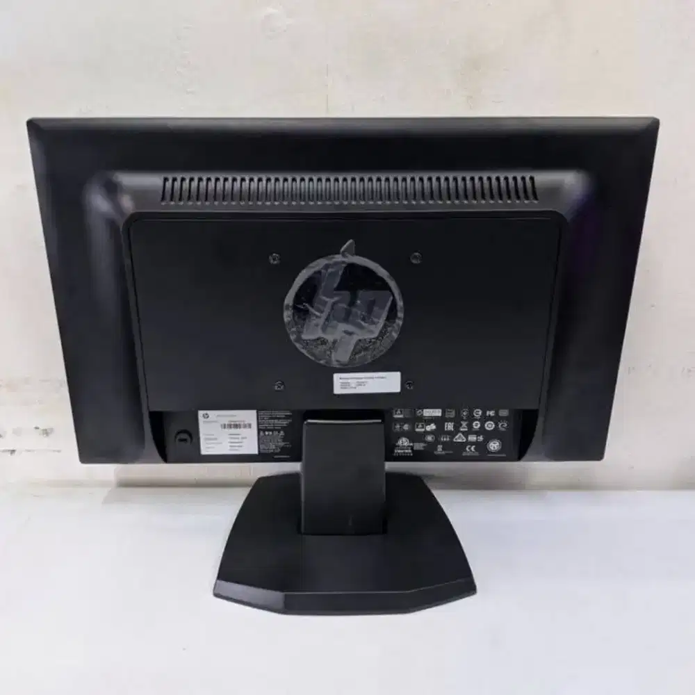 DIJUAL MONITOR HP WIDE 19 INC