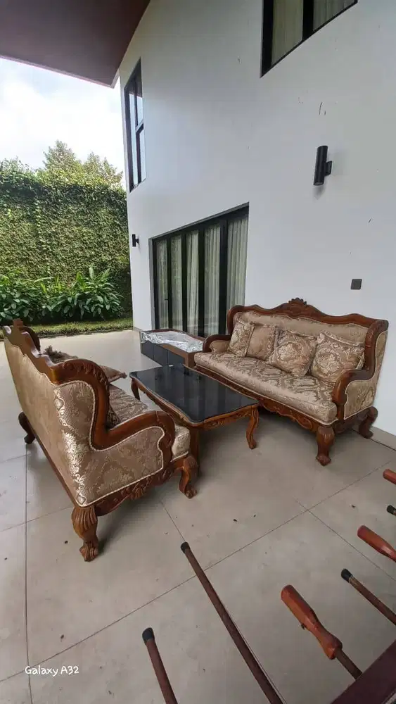Jual 1 Set Sofa Jati besertas Meja tamu