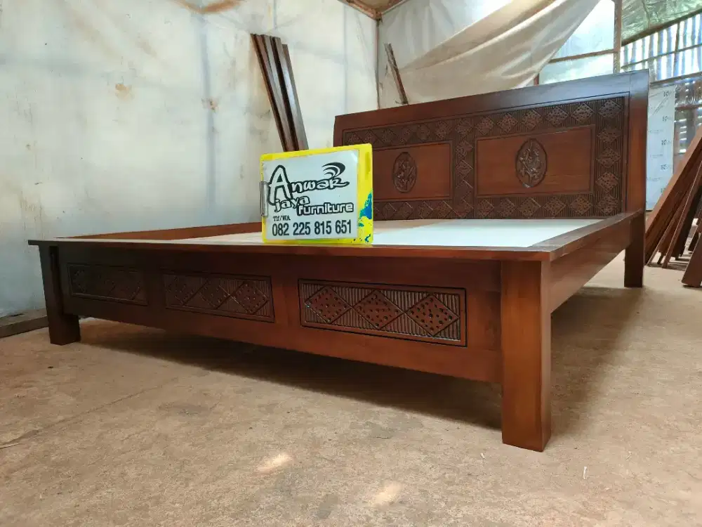 Tempat tidur minimalis full kayu jati
