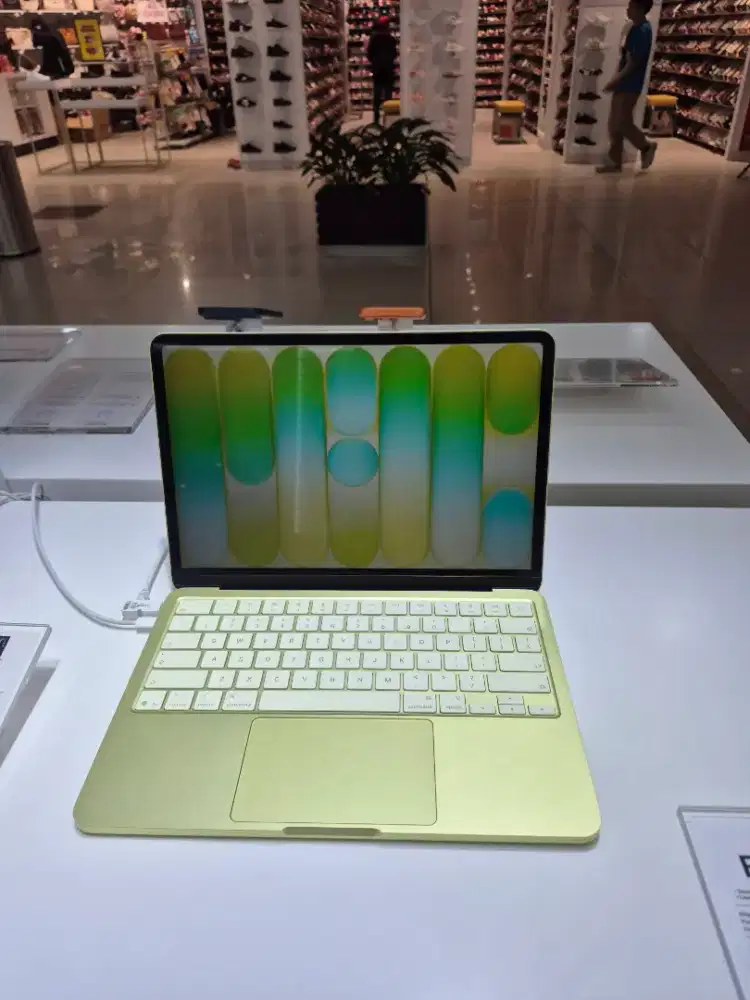 CICILAN MACBOOK NEO