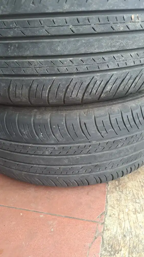 Dunlop enasave 215 60 17 for xtrail rush terios alphard