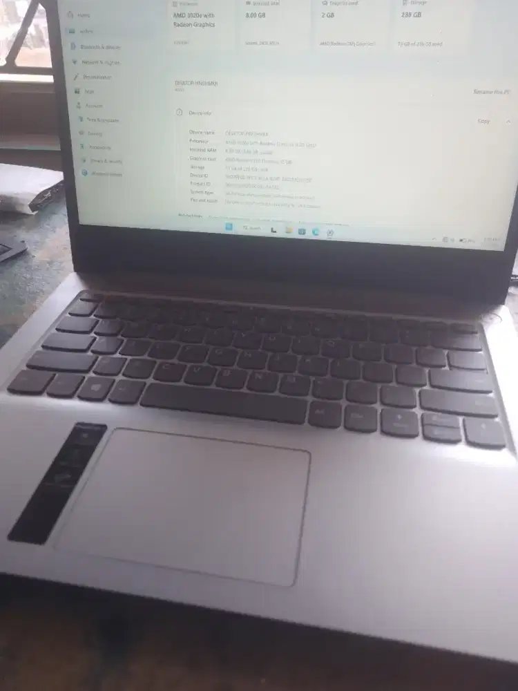 Laptop lenovo 14 inc