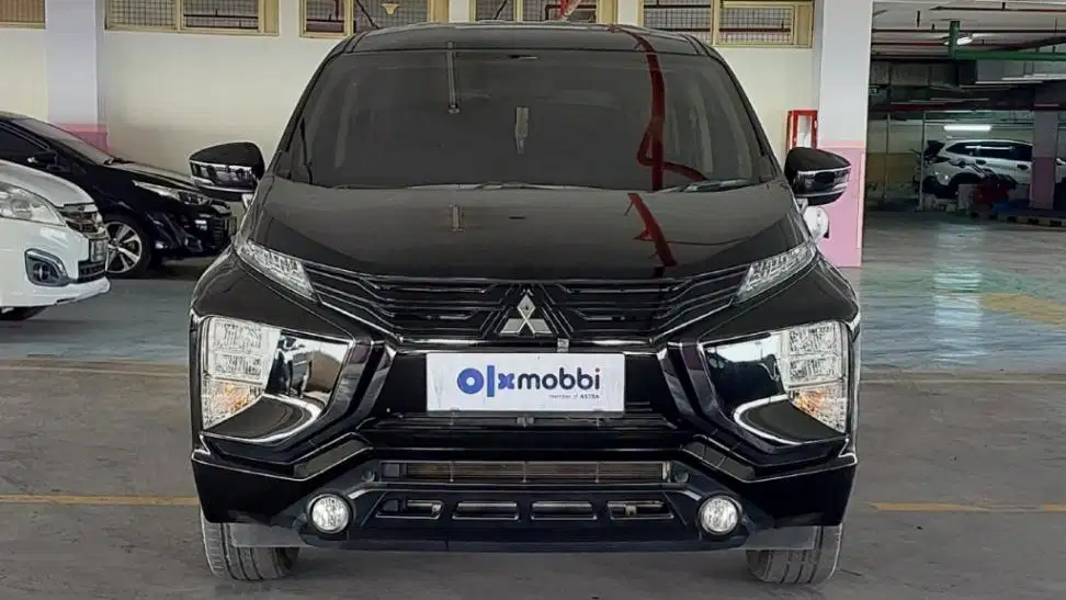 TDP 12 JT Mitsubishi Xpander 1.5 Cross Bensin-AT Hitam 2021