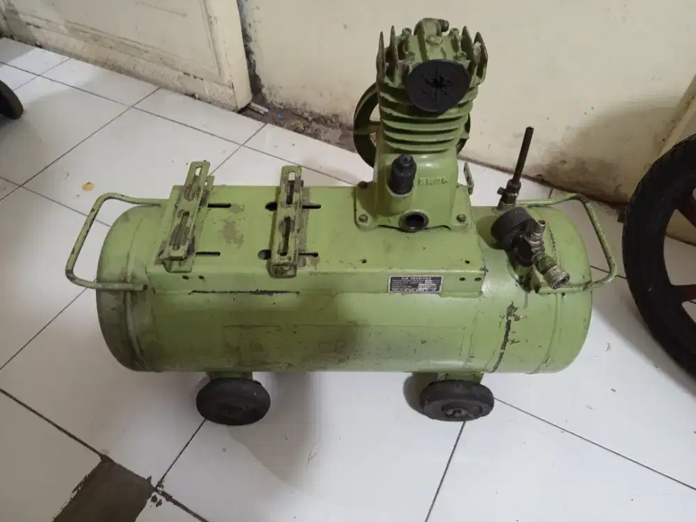Tabung kompresor swan