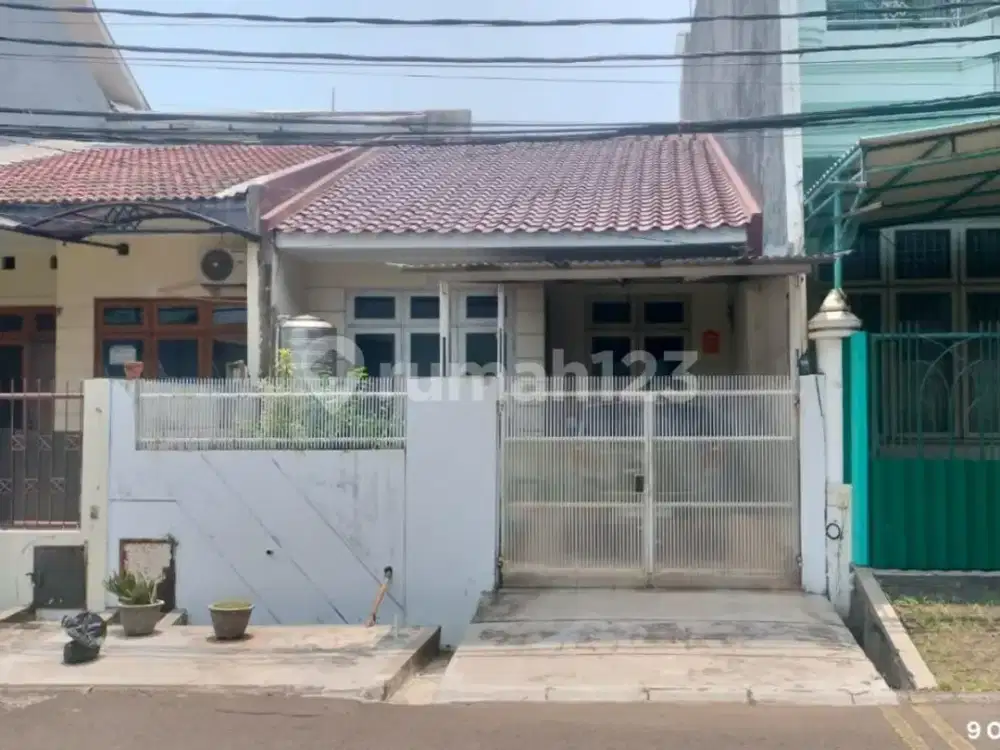 Rumah siap huni harga murah di Puri Indah, KA 527