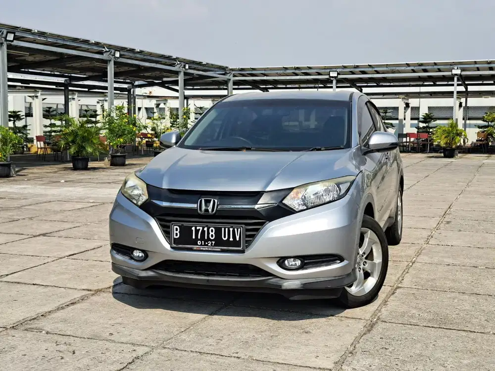 KM 10RB  HONDA HR-V HRV E CVT AT MATIC AUTOMATIC 2016 SILVER LOW KM