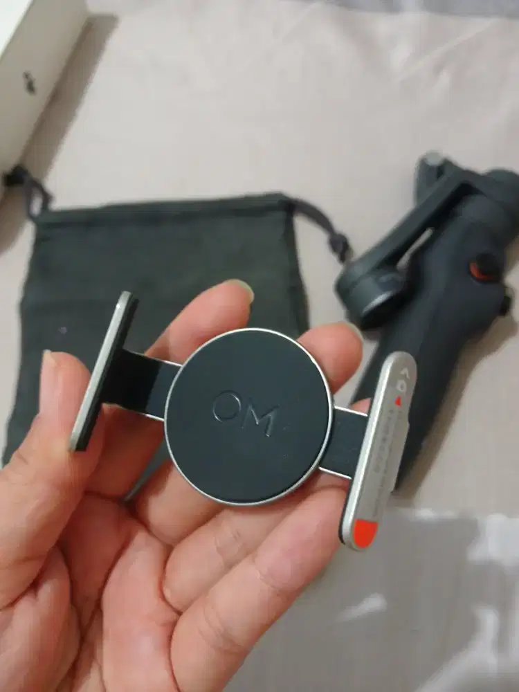 DJI OSMO MOBILE 6