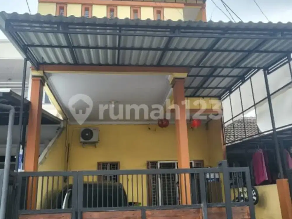 Rumah Sangat Bagus, Rapih, Siap Huni di Poris Paradise, Pp 576