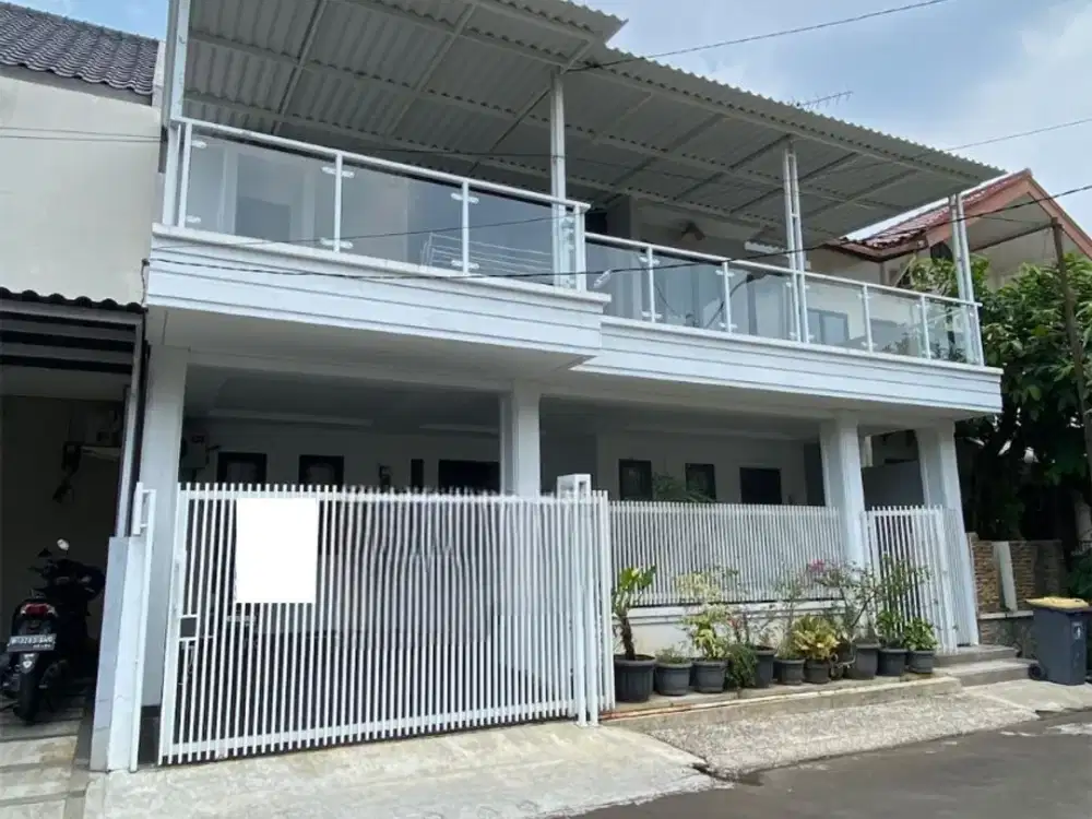 Dijual Rumah Full Furnished SHM Hadap Utara Di Kasuari Bintaro Sektor 9