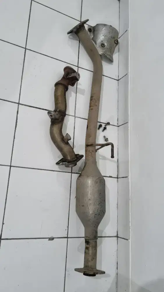 Downpipe dan Frontpipe Innova Reborn Diesel 2GD