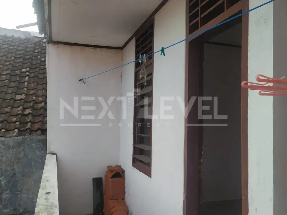 dijual cepat rumah tinggal di ngagel wasana