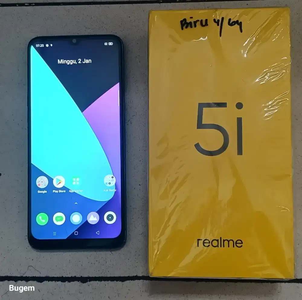 RELME 5i RAM 4/64, PERNAH GANTI LCD,NORMA SEMUA LAYAR BISA SENTUHDEPOK